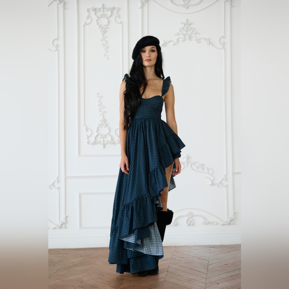 Selkie Legs for Days Farmhouse Dress - Picture 6 of 8